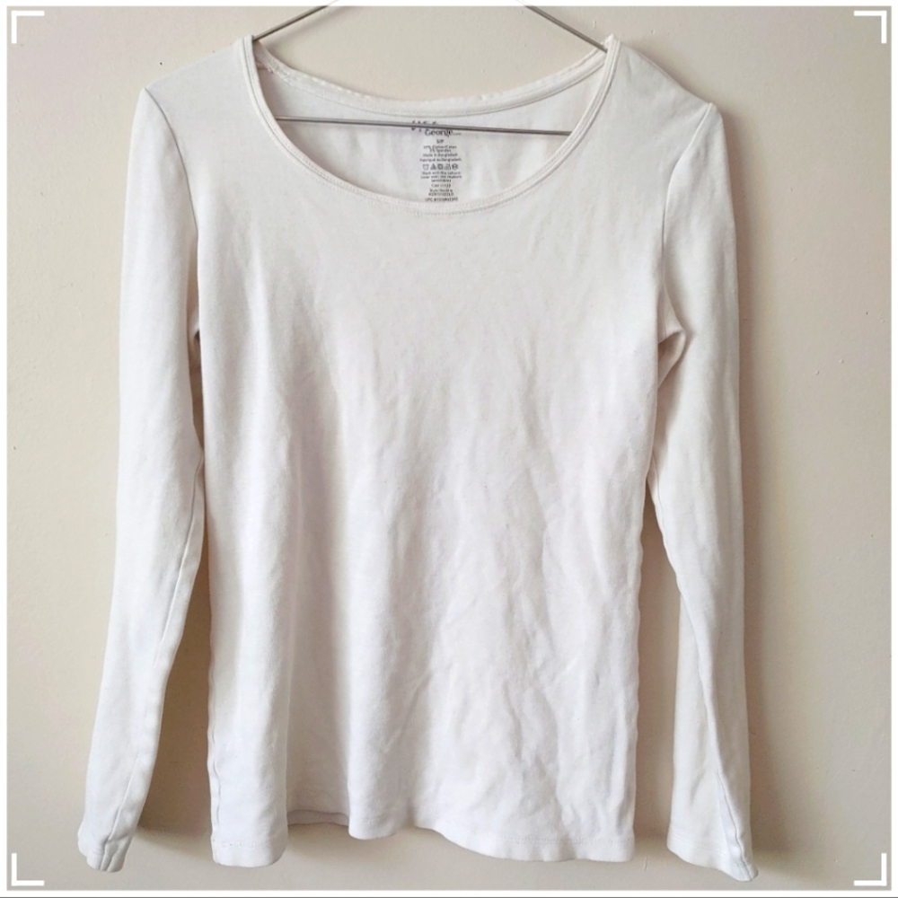 Scoop Neckline Long Sleeve Sweater